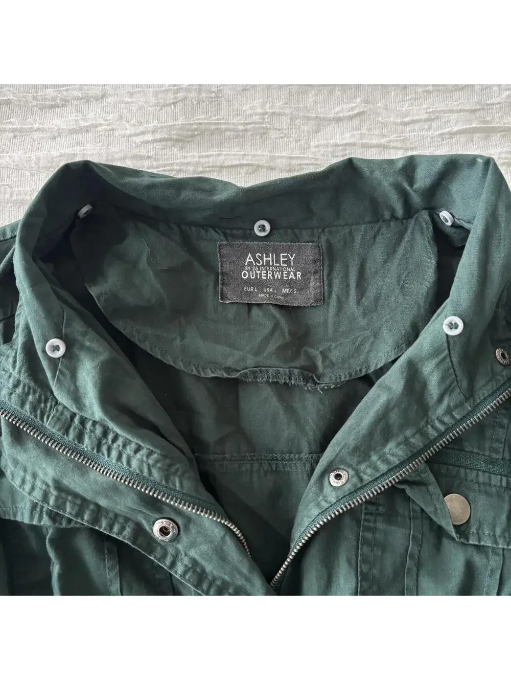 N/A green cinched